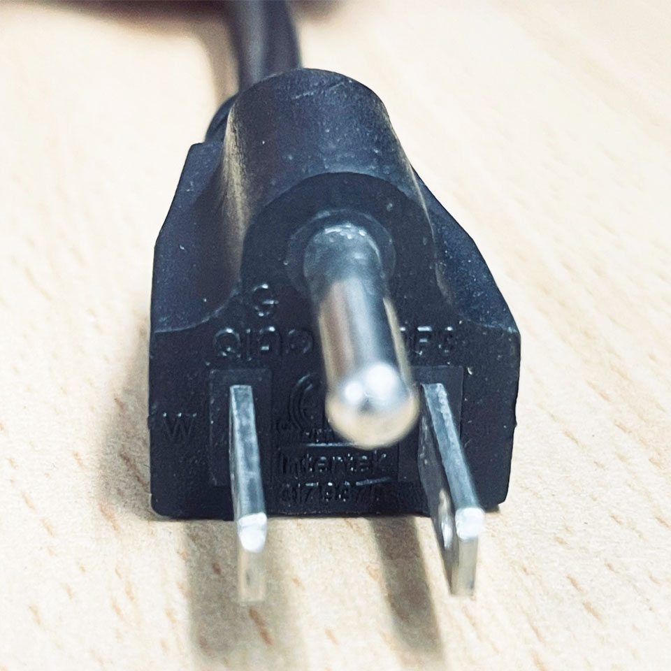Dây Nguồn NEMA 5-15P to C13 QIAOPU QP03 Intertek 3179370 AC Power Cord 10A 250V/125V 3x0.824mm²(18AWG)X2C Dài 0.5M Sử Dụng Cho Bàn Kiểm Soát Nguồn Điện Trong Khu Công Nghiệp