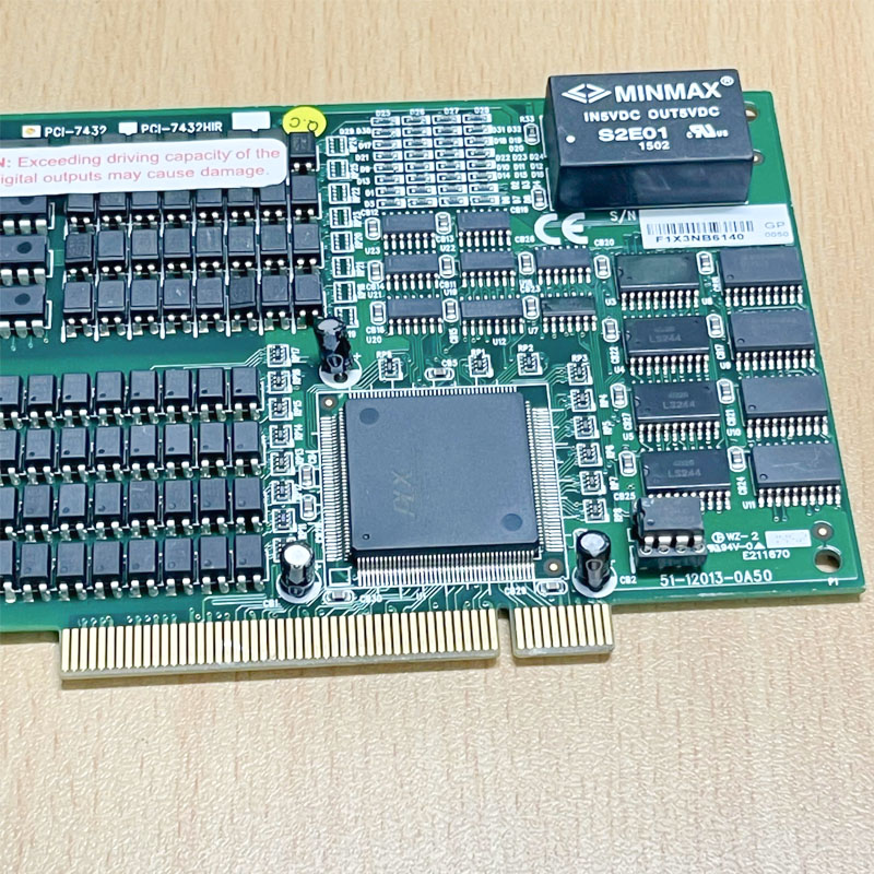 ADLINK PCI-7432 PCI-7432HIR PCI 4X Digital I/O Card Connector SCSI 100 Pin Female