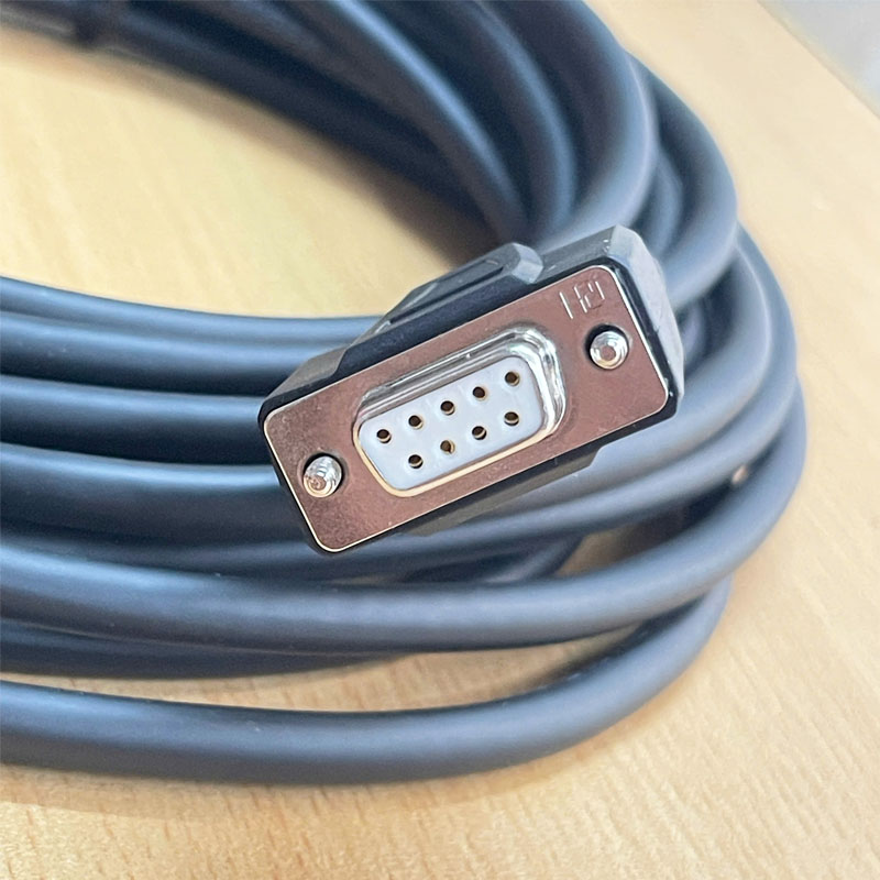 Cáp Lập Trình RS-232C Sanwa Supply KRS-403XF3K DB9 Female to Female Shielded Crossover Cable Black Length 3M