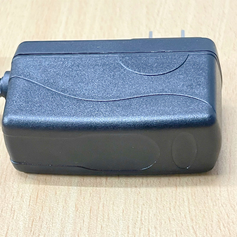 Adapter 5V 2A AW018WR-0500200CV Connector Size 5.5mm x 2.1mm Power Supply