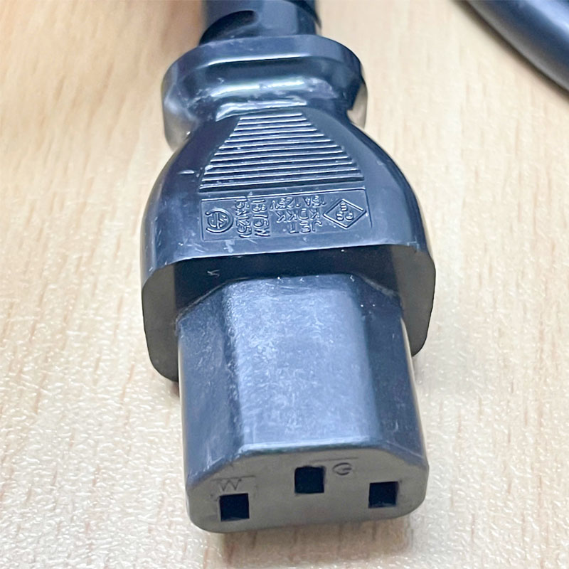 Dây Nguồn KAWASAKI KP-3000 NEMA 5-15P to C13 AC Power Cord 15A 125V 1875W 16AWG Dài 3M