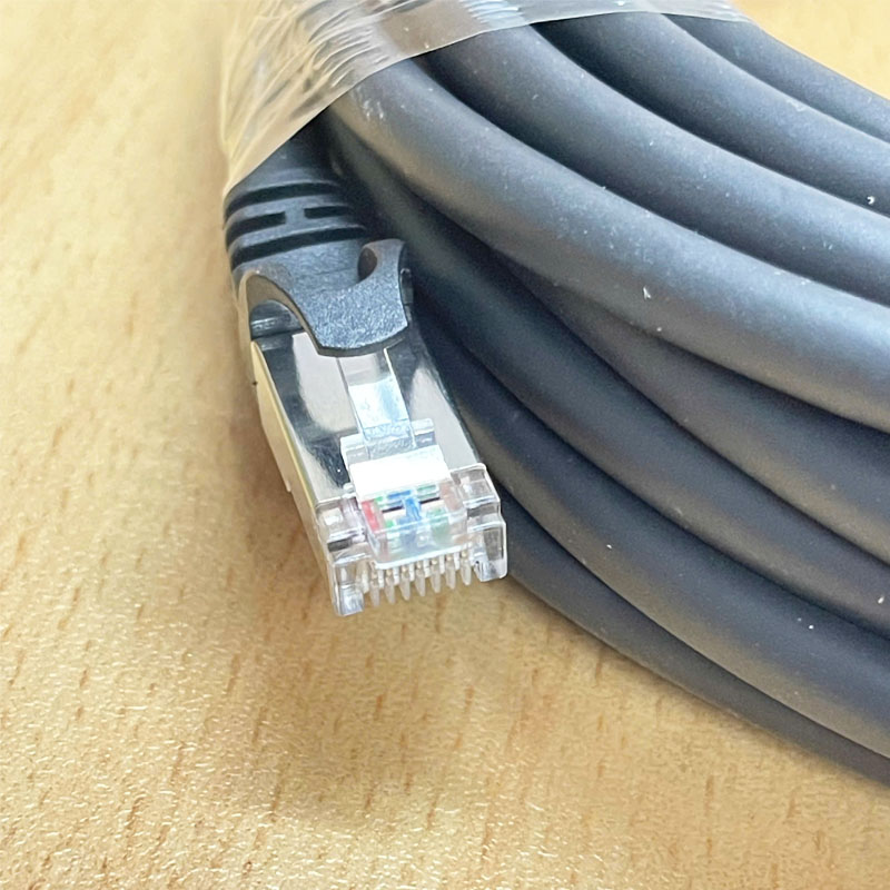 Cáp mạng có khóa vít Ethernet TYFL3000W10M-C5E-A1A0-BK-DXD Dài 10M For Industrial Cameras GigE Vision or Connections Requiring High Stability.