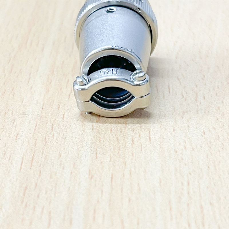 Đầu nối cáp Hirose RM15QPS-10PH(71) Male Connector