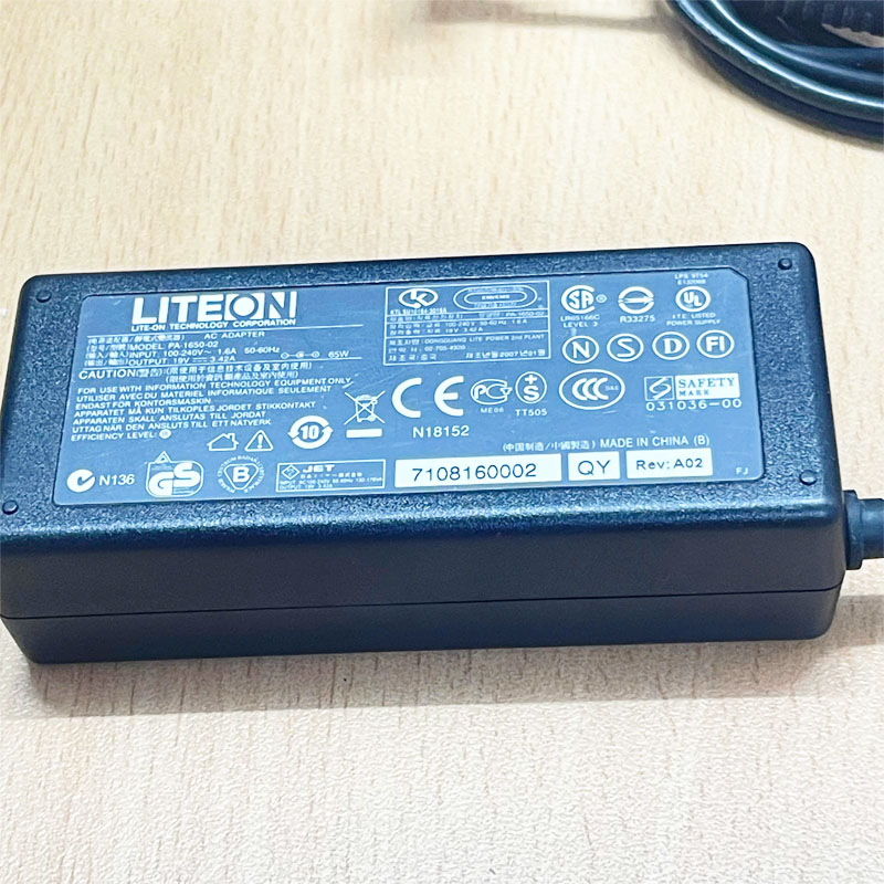 Chuyển Nguồn Adapter Original 19V 3.42A 65W LITEON PA-1650-02 Connector Tip Size 5.5mm x 1.7mm 90 Degree