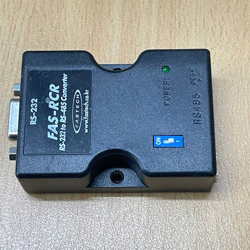 Bộ chuyển đổi FASTECH FAS-RCR RS-232C to RS-485 Converter Hàng Original Theo Thiết Bị Đã Qua Sử Dụng