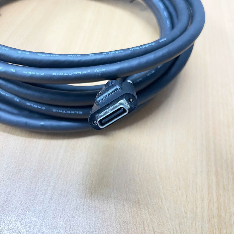 Cáp camera công nghiệp CL26-085-HF-STS-700-LP camera link SDR-SDR Dài 6M
