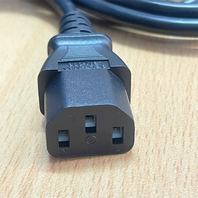 Dây Nguồn NEMA 5-15P 2 Chân Dẹt 1 Tròn to IEC 60320 C13 Power Cord SELF-MAN SM-001 SM-006 10A 125V 3x0.824mm²(18AWG) Dài 1.8M