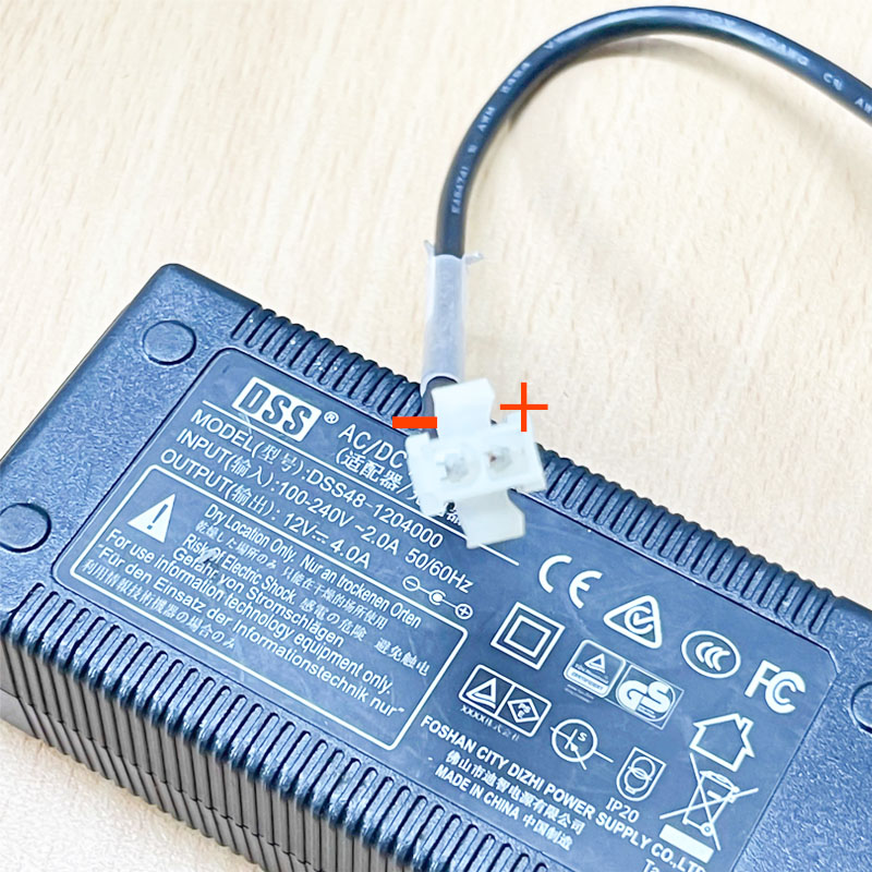 Chuyển nguồn Adapter 12V 4A DSS48-1204000 Chân cắm DC Size Molex 2 Pin