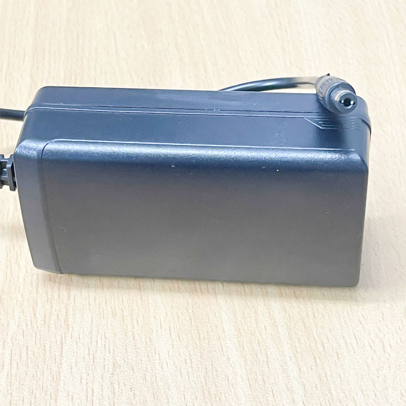 Adapter 24V 2.5A XY65S-240250VQ-PWConnector Size 5.5mm x 2.1mm