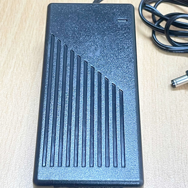 Bộ Chuyển Nguồn Adapter 5V 5A FJ-SW0505000 Connector Size 5.5mm x 2.5mm