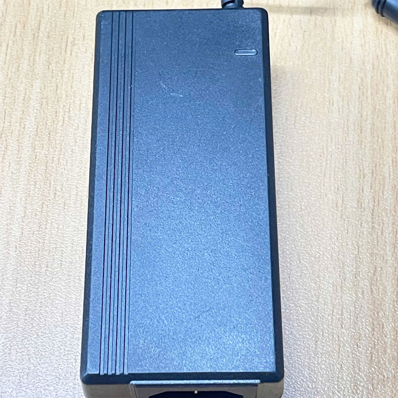 Chuyển nguồn Adapter 24V 2.5A 60W Original CWT Channel Well KPL-060M Connector Size 5.5mm x 2.1mm