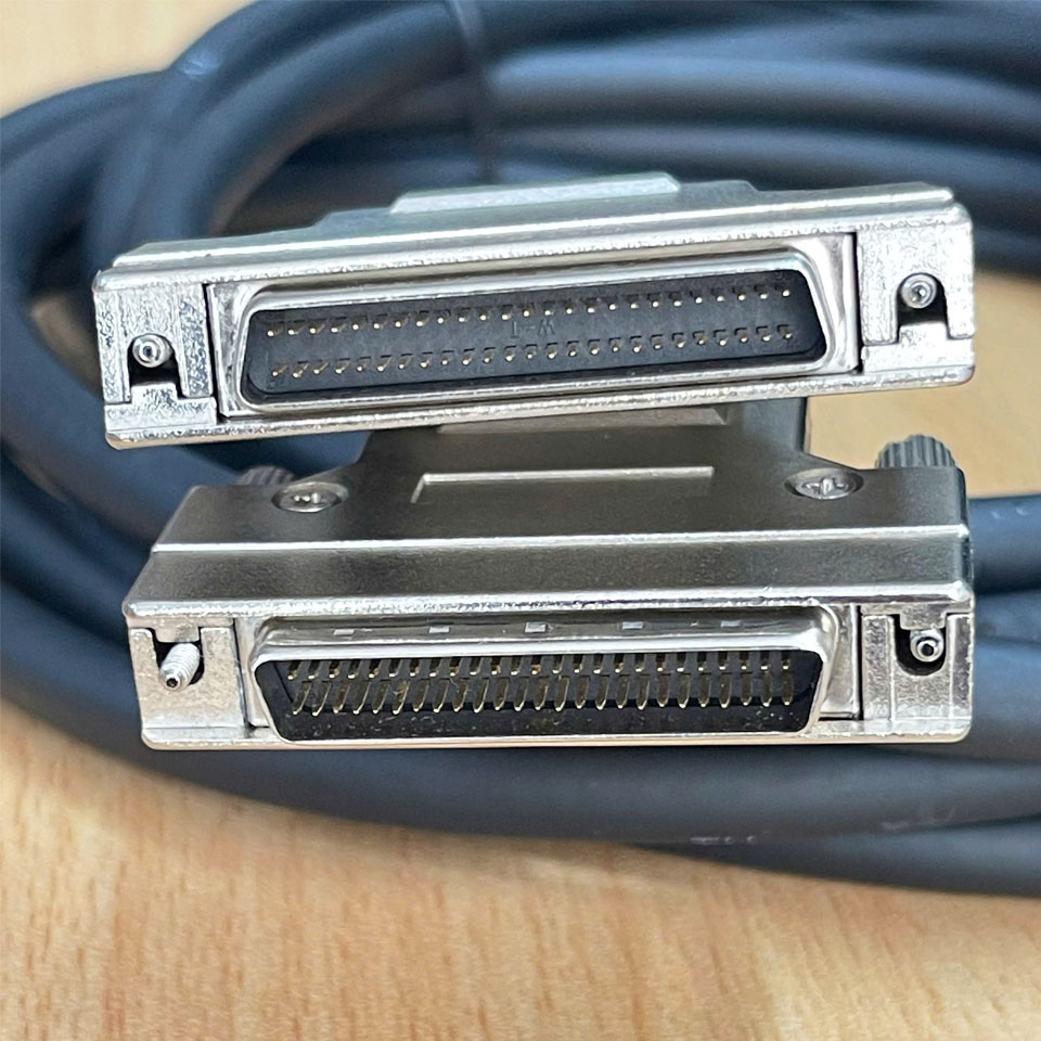 Cáp SCSI HD 100 Pin to 2 ports HD 50 Splitter Cable E108683 20276 VW-1 80C 30V 28AWG X 25PR LOW VOLTAGE COMPUTER CABLE TAIYOUNG Dài 2M