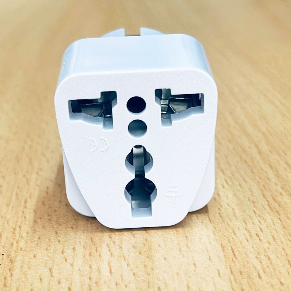 Rắc Chuyển Nguồn Travel Adapter EU Plug to Universal Adapter SKYHE White 10A 250V SZ-008