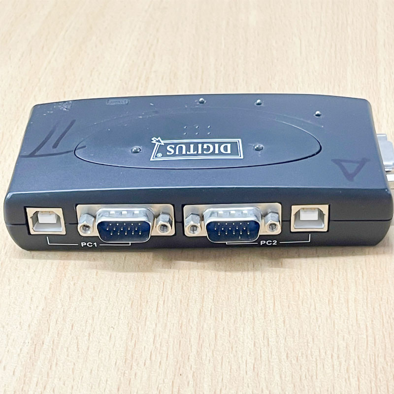 Bộ KVM Switch DIGITUS DC-11201-1 1User (PS/2 &USB), 2Pcs (USB).
