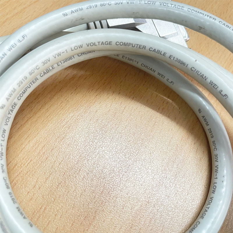 Cáp SCSI II 100 Pin Male To Male Shield Dài 2M Cable PCL-101100M-2E Advantech E138961 CHUAN WEI(LF).