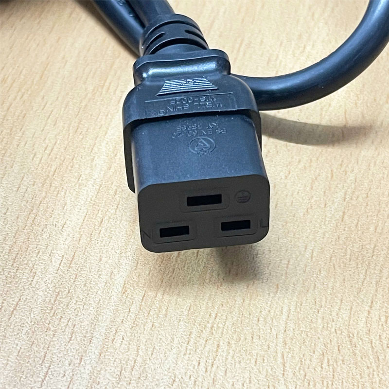 Dây nguồn WELL SHIN WS-012A-1 WS-002F AC Power Cord BS1363 UK to IEC60320 C19 13A 16A 250V 3x1.5mm² 16AWG Dài 2.4M