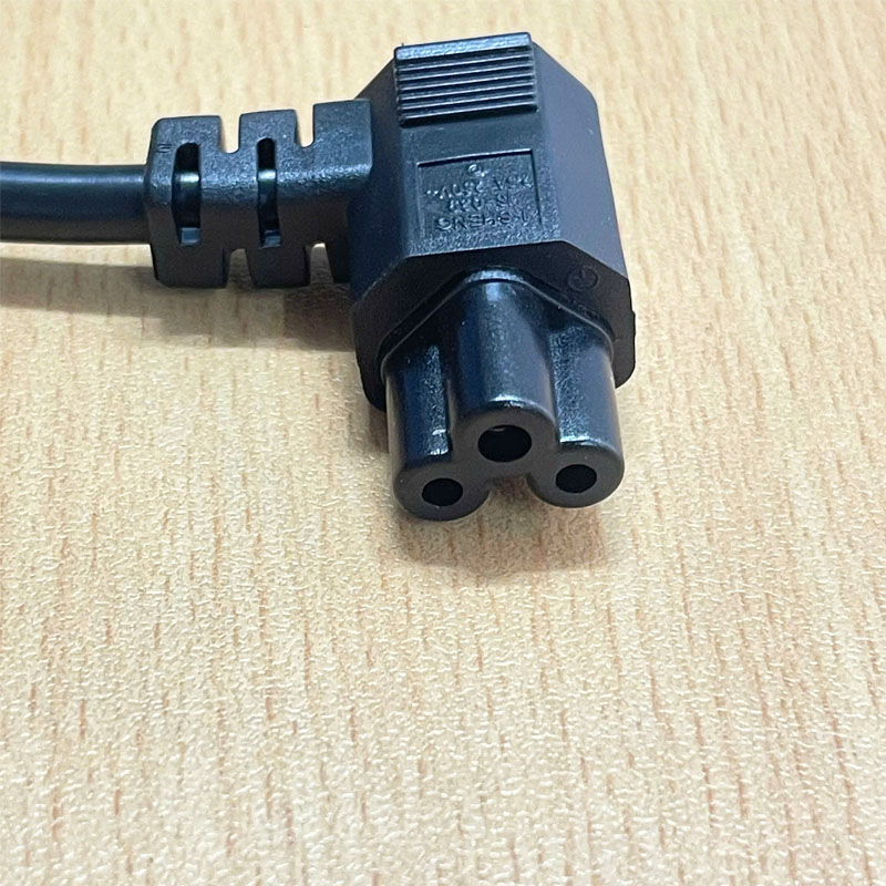 Dây Nguồn UK Plug BS 1363 Vuông Góc Phải IEC 320 C5 Power Cord I-SHENG SP-62 IS-039 5A/2.5A 250V 3x0.75mm² Dài 1.8M