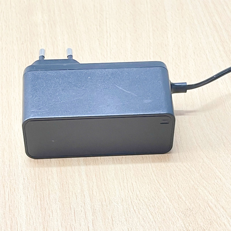 Adapter 12V 3A 36W Sagemcom NBS36K120300VE Connector Size 5.5mm x 2.1mm