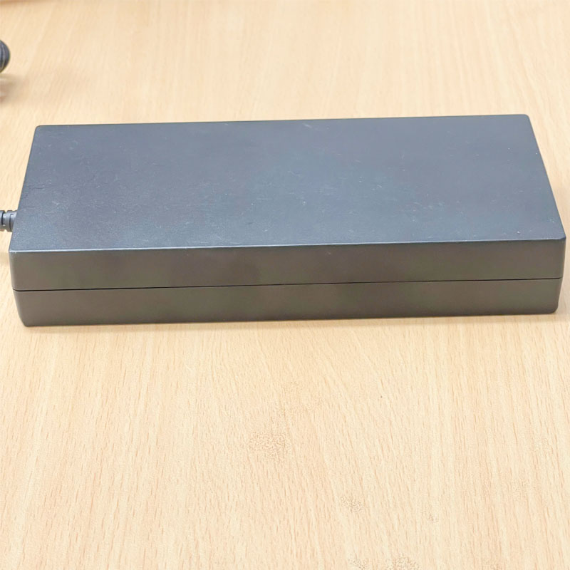 Adapter NETGEAR 54V 3.7A 199.8W ADS-200NLB-54-1 540200E Connector Tip Size 6.5mm x 3.0mm For Netgear GS116LP/PP PoE Gigabit Ethernet Switch