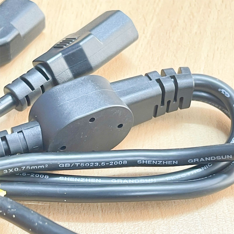 Dây Nguồn Vuông Góc C14 to Dual C13 Y Splitter Power Cord 10A 250V 3X0.75mm Dài 1M