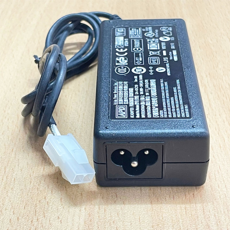 Chuyển Nguồn Adapter 19V 3.42A 65W APD DA-65C19 Connector Size Molex 2 Pin