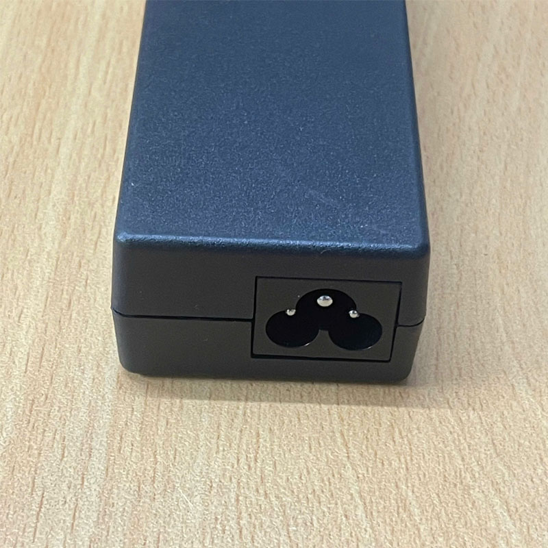 Adapter 19.5V 4.62A 90W Dell LA90PM111 Connector Size 7.4mm x 5.0mm For Notebook Desktop Dell