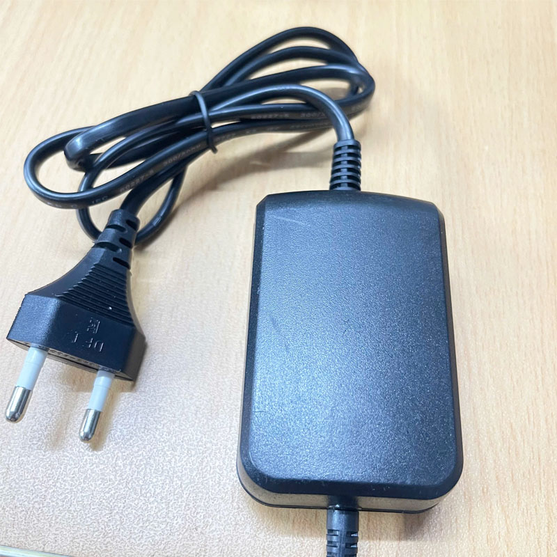 Adapter 12V 1.A MV-DSA-12PFG-2101-3M Connector Size Hirose HR10A-7P-6S(73) 6 Pin Female Dài 3M Dùng cho Camera công nghiệp Basler