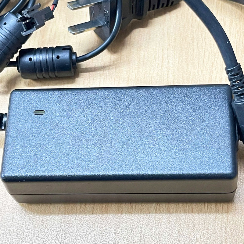 Chuyển nguồn Adapter 12V 2A 24W YT-1220 Connector Size 5.5mm x2.1mm & 2 Pin Male JST SM 2.5mm For industrial camera