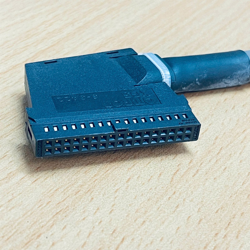 Cáp MCN34-FR-05 Dài 0.5M Cable OMRON XG5 IDC 34 Pin to A6CON1 40 Pin Fema Cable For Servo Driver/PLC and Terminal Block Breakout Board
