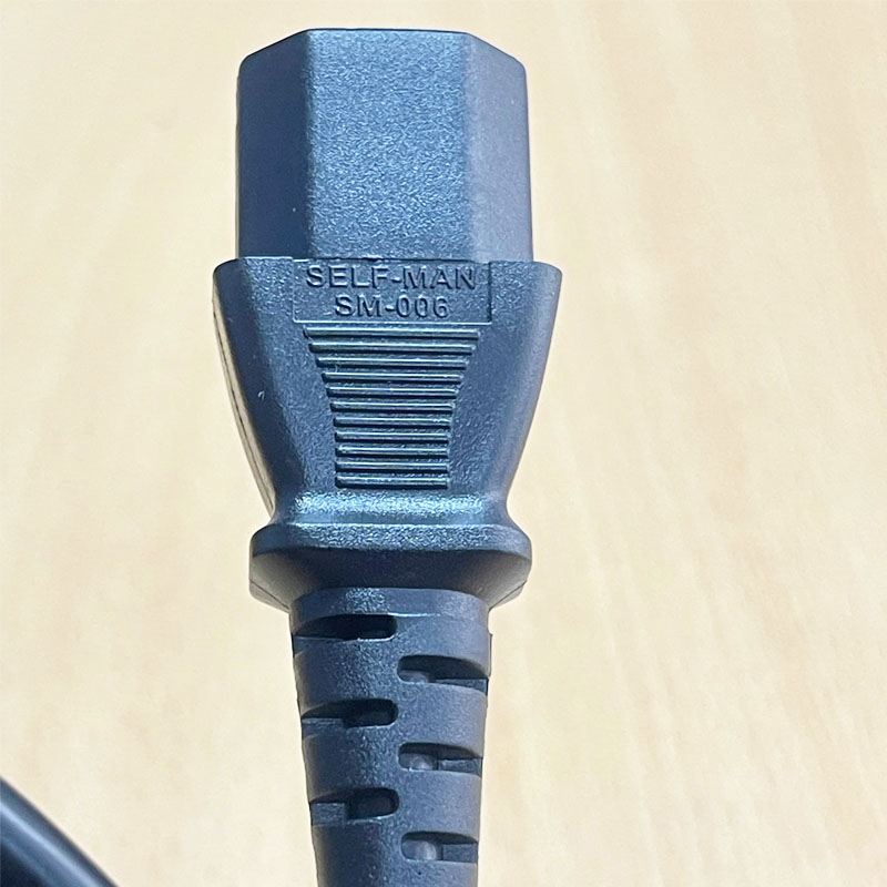 Dây Nguồn NEMA 5-15P 2 Chân Dẹt 1 Tròn to IEC 60320 C13 Power Cord SELF-MAN SM-001 SM-006 10A 125V 3x0.824mm²(18AWG) Dài 1.8M