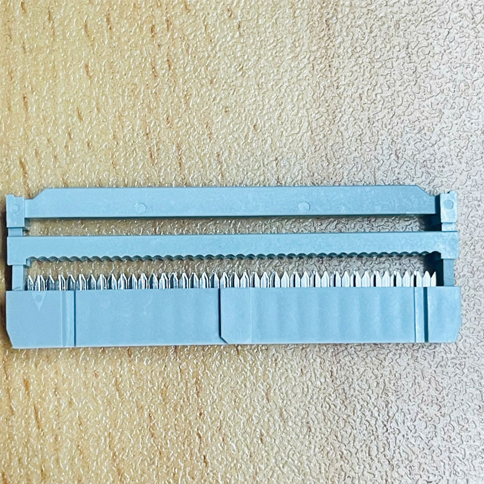 Đầu Bấm FC-40P IDC 40 pin IDC Female Pitch 2.54mm Connector with Strain Relief