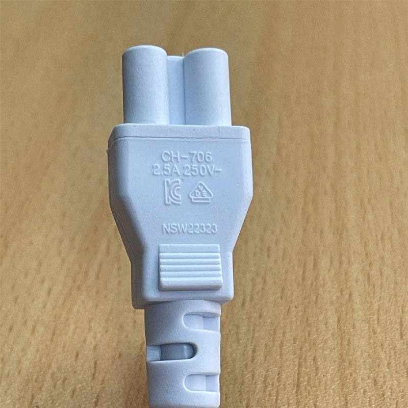 Dây Nguồn CHAO HUI CH-231 CH-706 Chuẩn 2 Chân Đầu Tròn AC Power Cord Schuko CEE7 Euro Plug to C5 2.5A 16A 250V 3x0.75mm² Color White Dài 0.7M