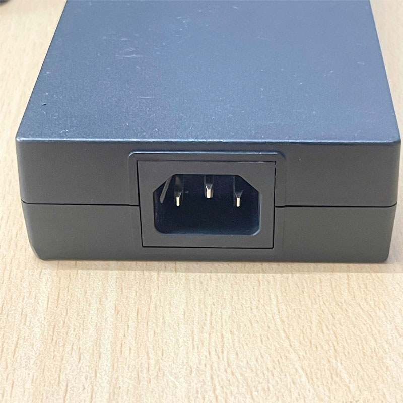 Adapter NETGEAR 54V 3.7A 199.8W ADS-200NLB-54-1 540200E  Connector Size Molex 4 Pin For ARUBA 2530F-8POE, 2930F 8G PoE+ 2SFP+ Switch