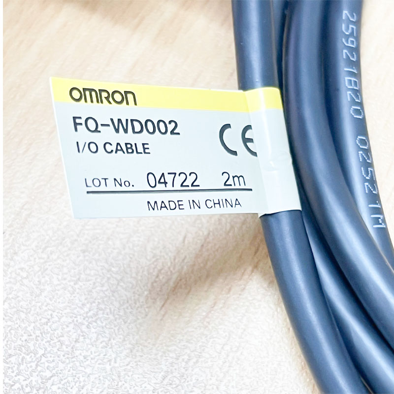 Cáp I/O FQ-WD002 04722 Dài 2M Omron FQ-WD002 Camera Connection Cable