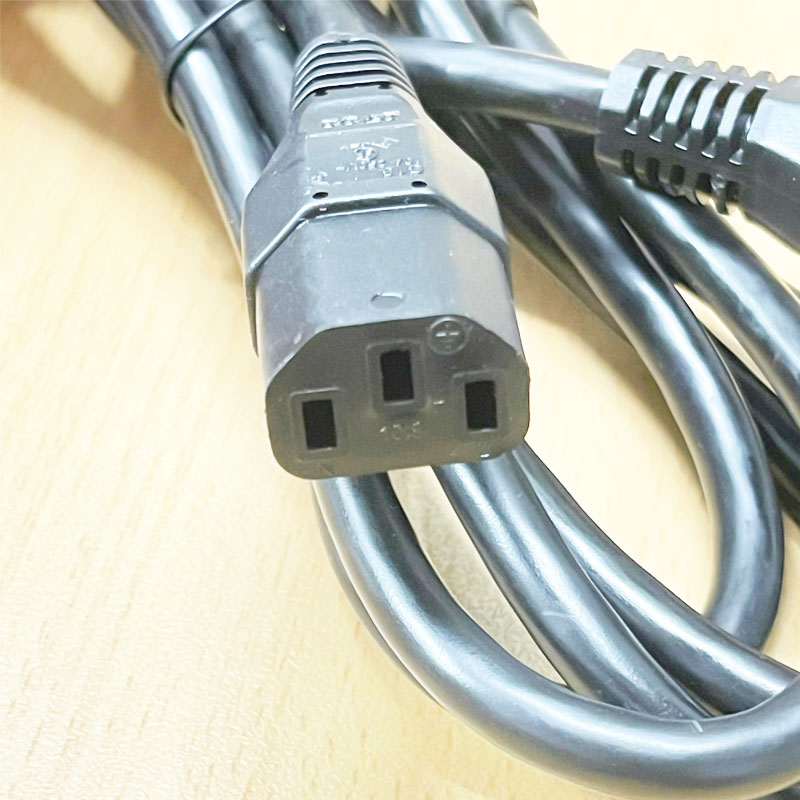 Dây Nguồn Máy Chủ UPS PDU Server Rack AC Power Cord IEC60320 IEC C13 to IEC C14 10A 250V 3x1.04mm² Dài 2M