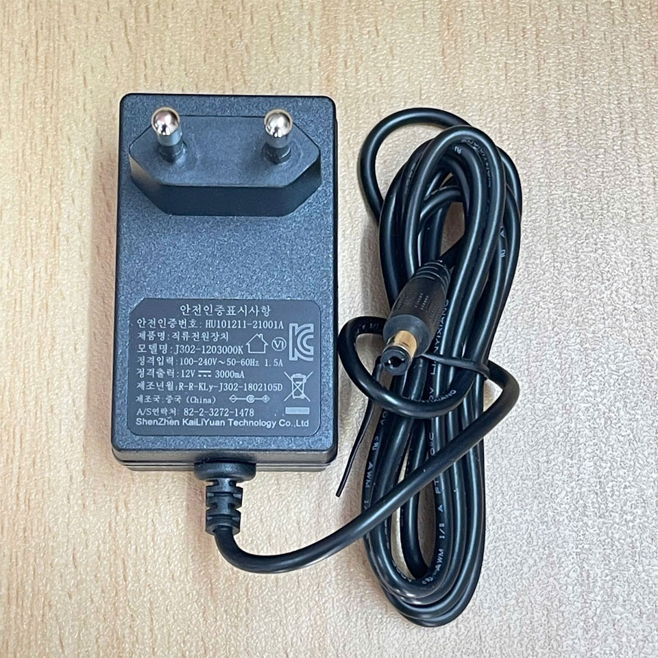 Bộ Nguồn Adapter 12V 3A HU101211-21001A EU Plug Connector Tip Size 5.5mm x 2.1mm
