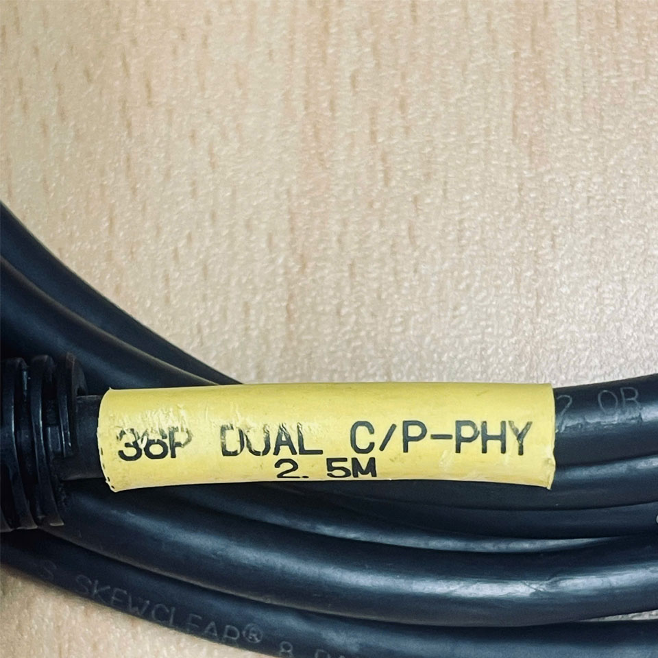 Cáp Camera Link SCSI 36P DUAL C/P-PYH 2.5M Cable MDR 36 Pin Male to MDR 36 Pin Male with Latch Clip Screw  Dài 2.5M For Industrial Camera Microscope Camera MIPI Display