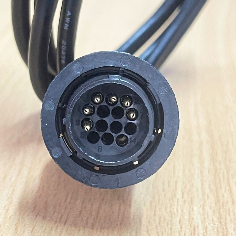 Cáp Chuyển Đổi SMEMA D-sub 14-pin Male to RJ12 6P6C RJ12 Male Plug Dongle Dài 1.8M Connect SMT Pick And Place Soldering Oven Equipment to The Production Line, Ensuring Control Signal Transmission.
