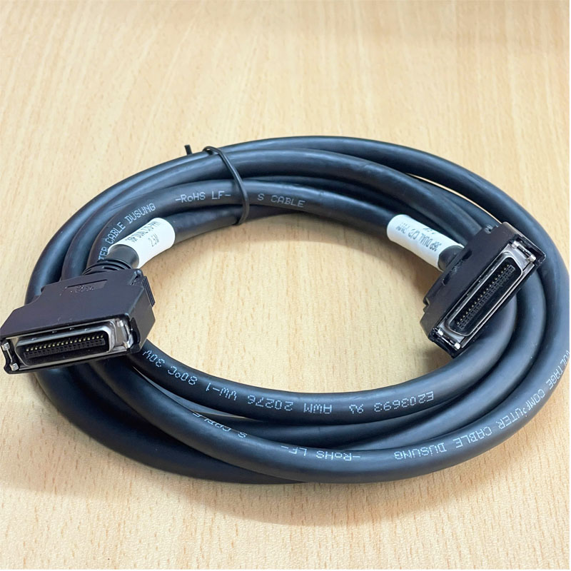 Cáp SCSI MDR 36 Pin Male to Male Interface Cable Connector 3M 10336 with Latch Clip Dài 2.5M For Servo Control