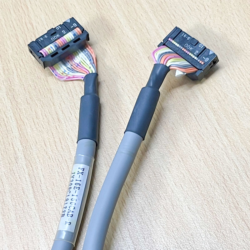 Cáp Mitsubishi FX-16E-150CAB-R Dài 1.5M 20 Pin IDC Connector Round Female to Female 20 Pin FC 2*10 Pitch 2.54mm For I/O Module Signal PLC Cable