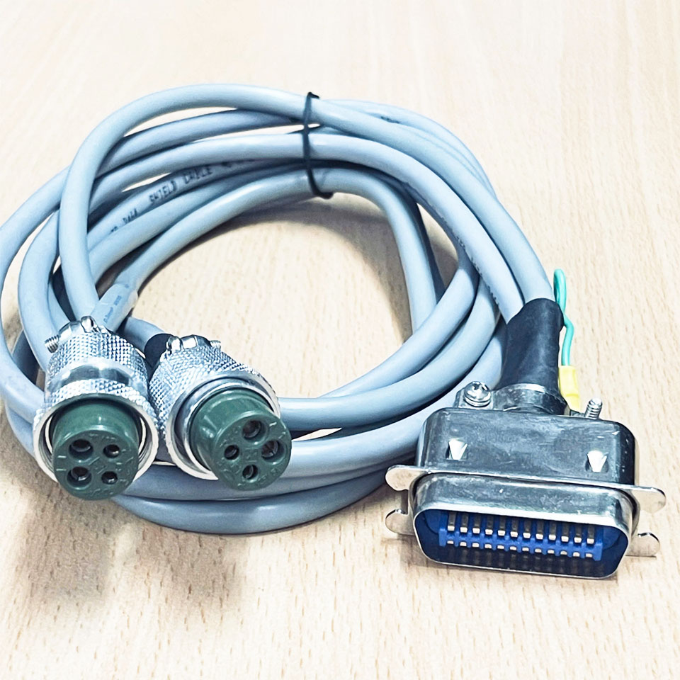 Cáp Centronics DDK 57-30240 24 Pin Male to 2 Port SANWA 41-6590 4 Pin Female Y-Splitter Cable Dài 2M