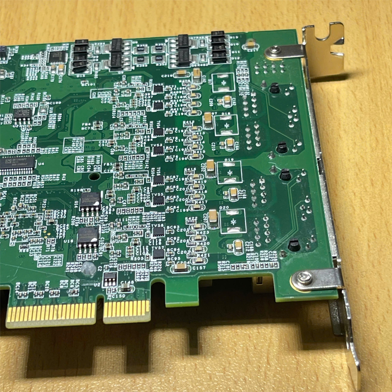 Card mạng ADLINK PCIe-GIE74  PCIE X4 RJ45 Quad 4 Port Industrial Network PoE - PC Card (GigE) cho Camera công nghiệp Basler