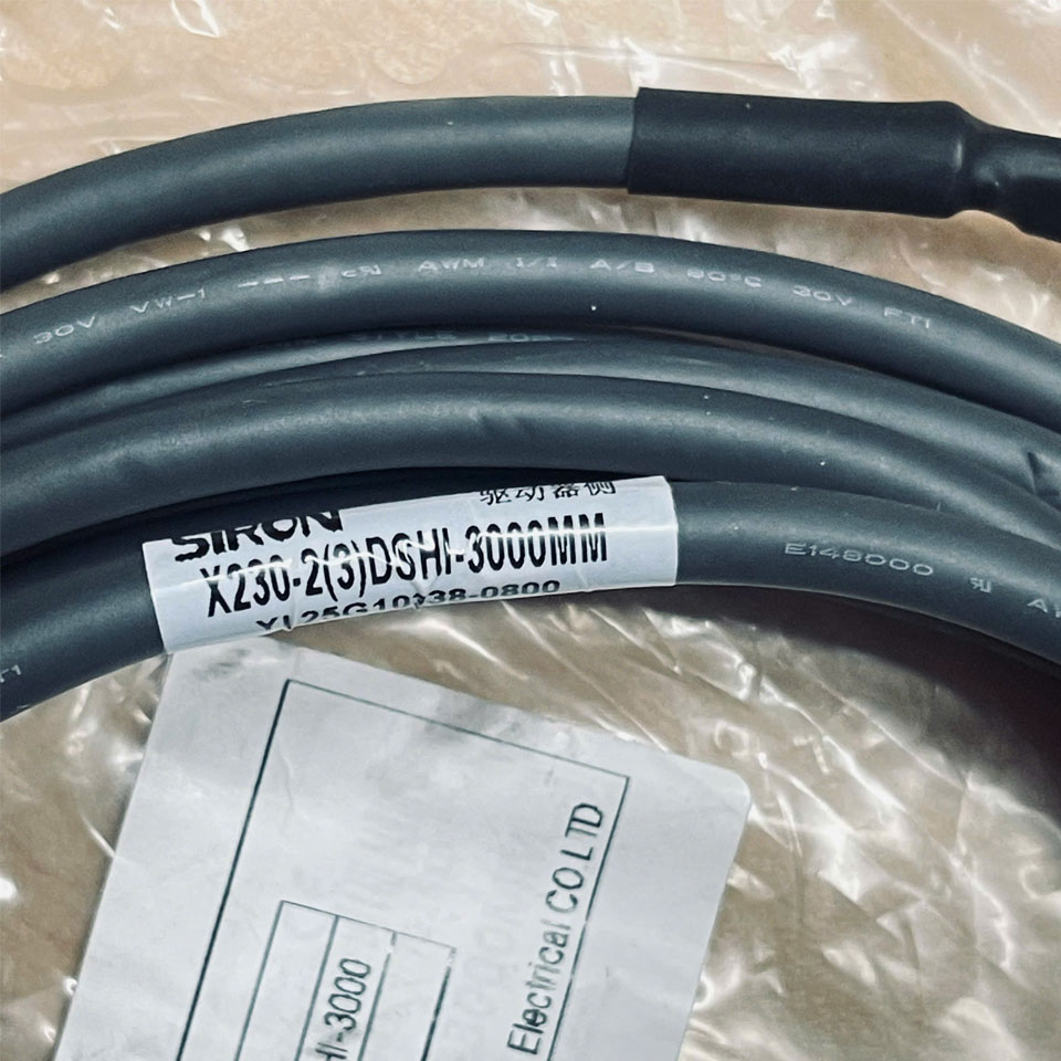 Cáp X230-2(3)DSHI-3000 Dài 3M Connector DB15 HD VGA Male Left Angle to 15 Core Open Ground For Servo INOVACE
