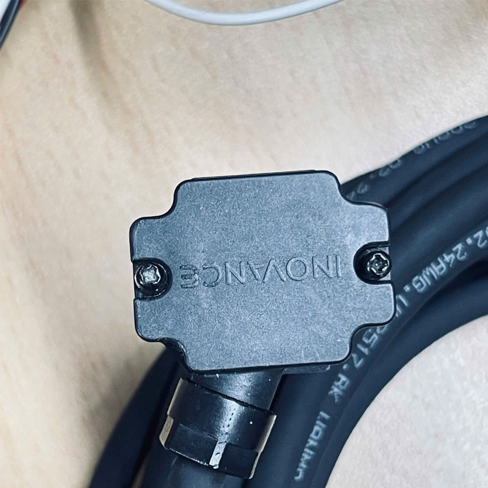 Cáp S6-L-B107-5.0-T Servo Motor Power Cable With Brake Dài 5M For INOVANCE