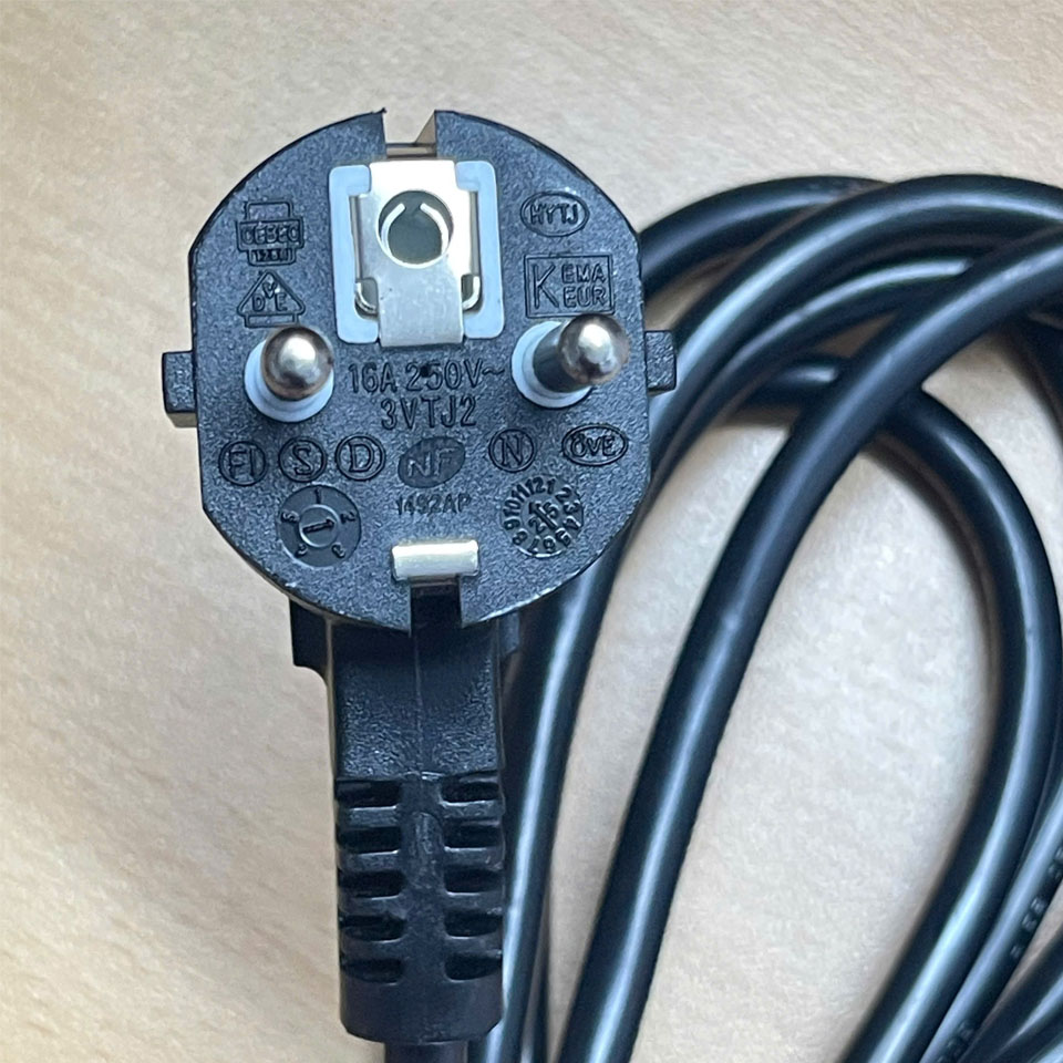Dây Nguồn 2 Chân Tròn 2 Chấu Shimadzu 3VTJ2 3VTJA European Schuko Power Cord CEE 7/7 to IEC320 C13 16A 250V 3x1.0mm² Length 3.6M