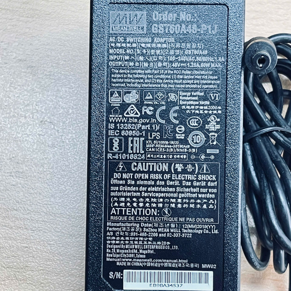 Adapter 48V 1.25A 60W MEAN WELL GST60A48-P1J Jack DC Connector Tip Size  5.5mm x 2.1mm Plug