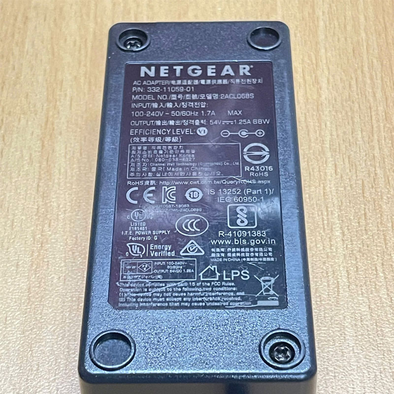 Adapter NETGEAR 54V  1.25A 68W 2ACL068S Connector Tip Size 5.5mm x 1.7mm For Hikvision POE Power Supply Switch