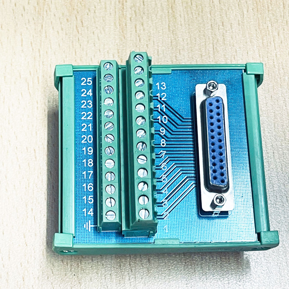 Cầu Đấu Connectwell ESMT D-Sub DB25 Female DB25 Breakout Board