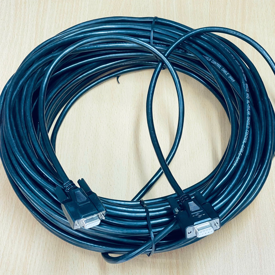 Cáp Kết Nối Máy Xét Nghiệm Sinh Hóa Tự Động BECKMAN COULTER DxC 700AU Với Máy Tính DATA Link RS232 Communication Crossover Null-Modem Serial RS232 DB9 Female to DB9 Female Colour Black Length 30M