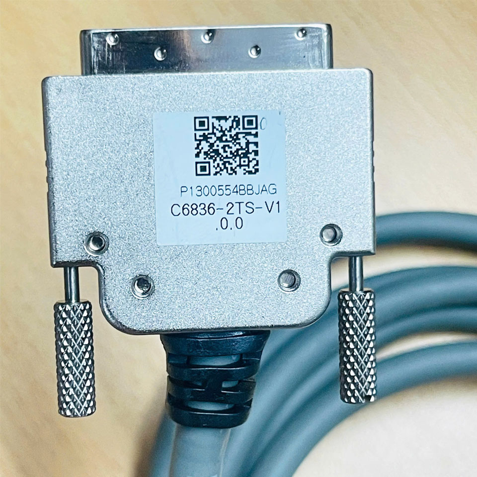 Cáp AIO C6836-2TS-V1.0.0 Cable SHIN HWA 3M 10336 MDR 36 Pin Male to VHDCI 68 Pin Male Length 2M